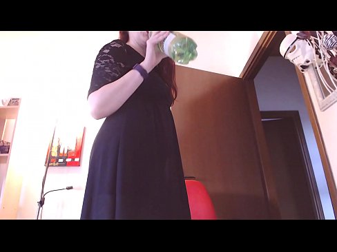 ❤️ Pokorni rob koji voli prljave i sočne gaćice prisiljen je masturbirati nakon što pogleda ovaj video! ️❌ Super porno kod nas ️❤
