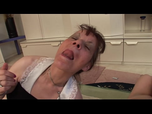 ❤️ Dvije bake i jedan djed imaju trojku ️❌ Super porno kod nas ️❤